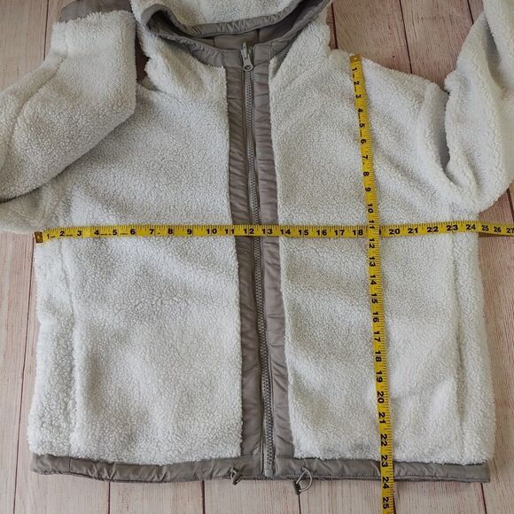 Fabletics Reversible Cher Polar Fleece Jacket sz M - Picture 11 of 13